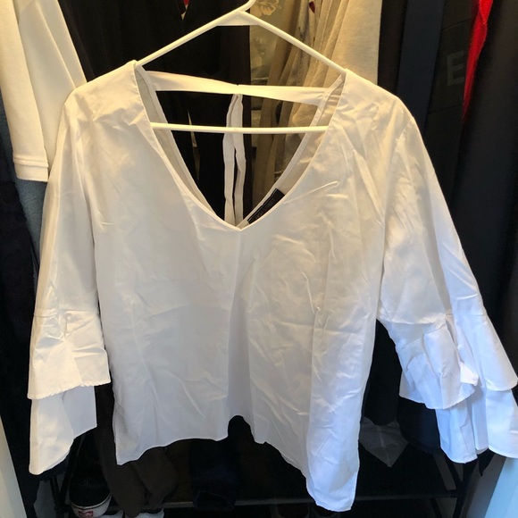 high street Tops - White blouse with ruffle sleeves